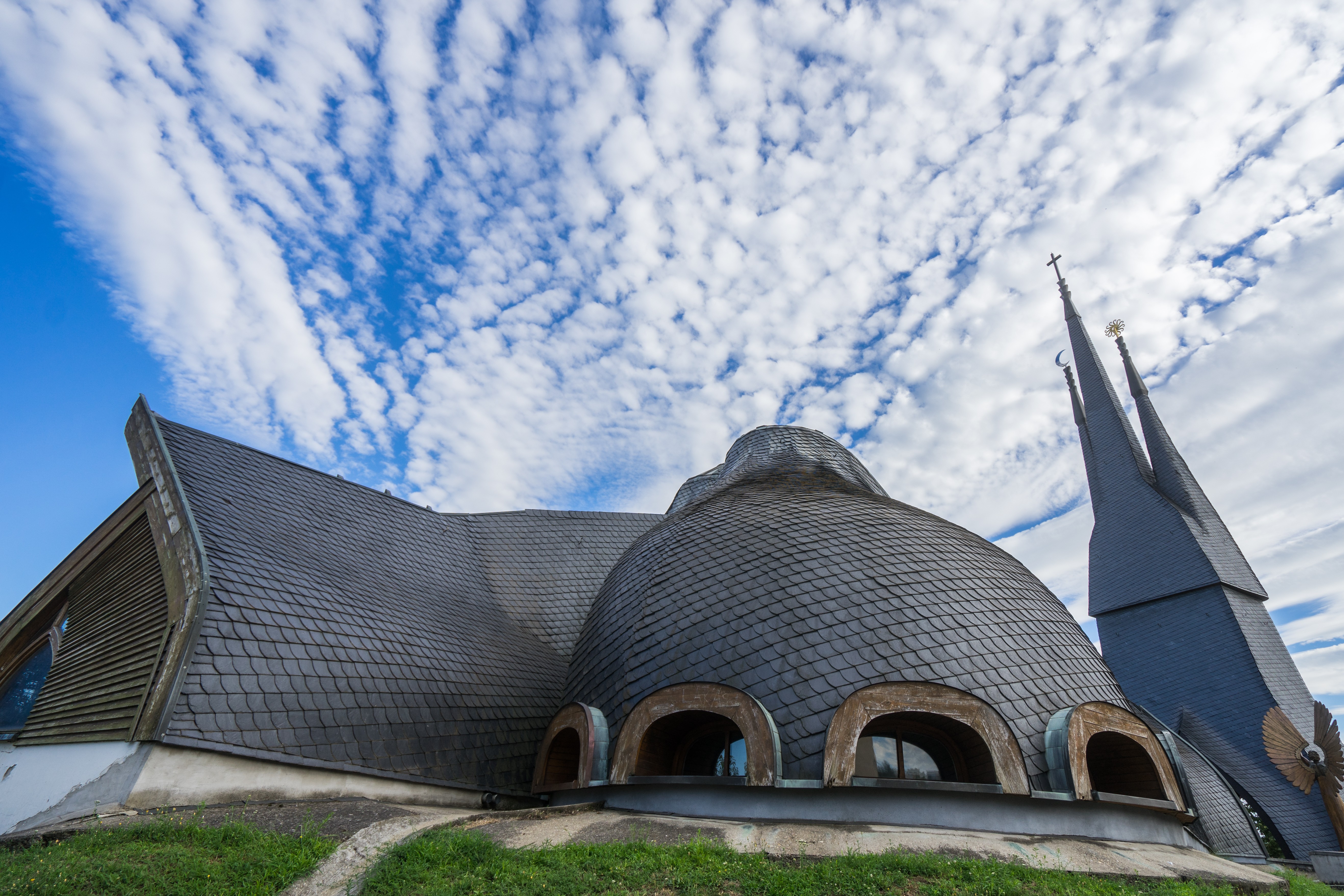 Church of the Holy Spirit (Makovecz church)